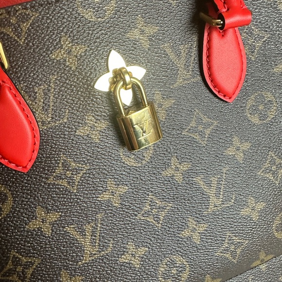 ❤️SOLD IN M❤️Authentic Brand new LOUIS VUITTON Monogram Flower Tote Coquelic 👜 - Picture 13 of 16